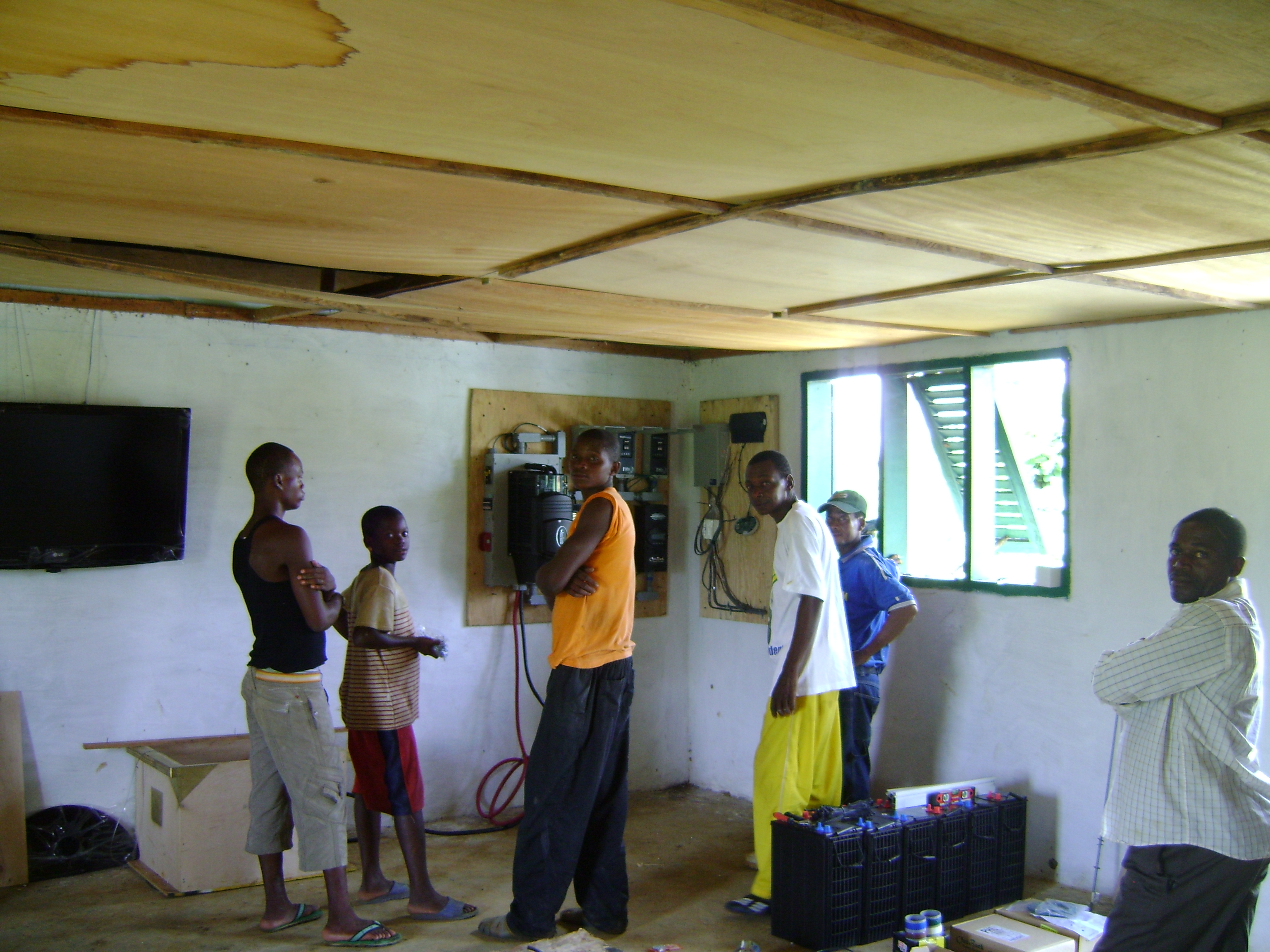 Off Grid solar comes to Africa